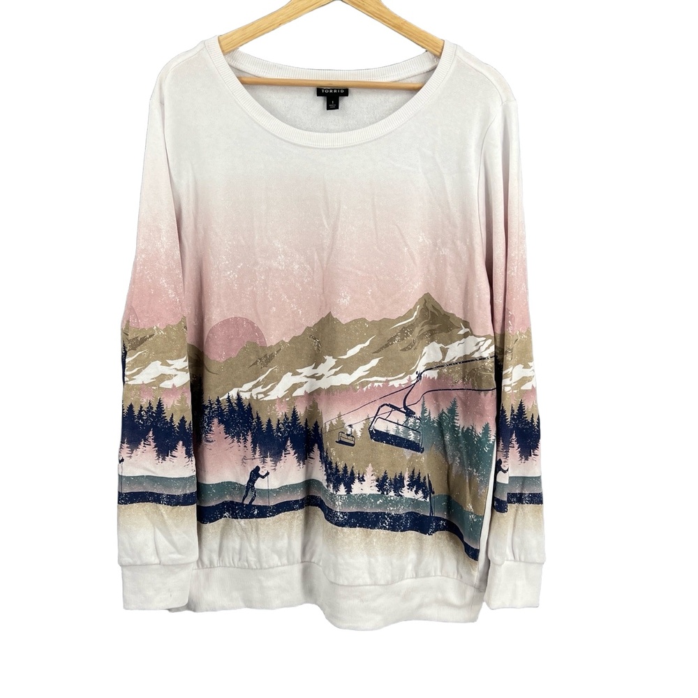 Torrid Sweatshirt White‎ Long Sleeve Mountain Ski Graphic Pullover Size 1X